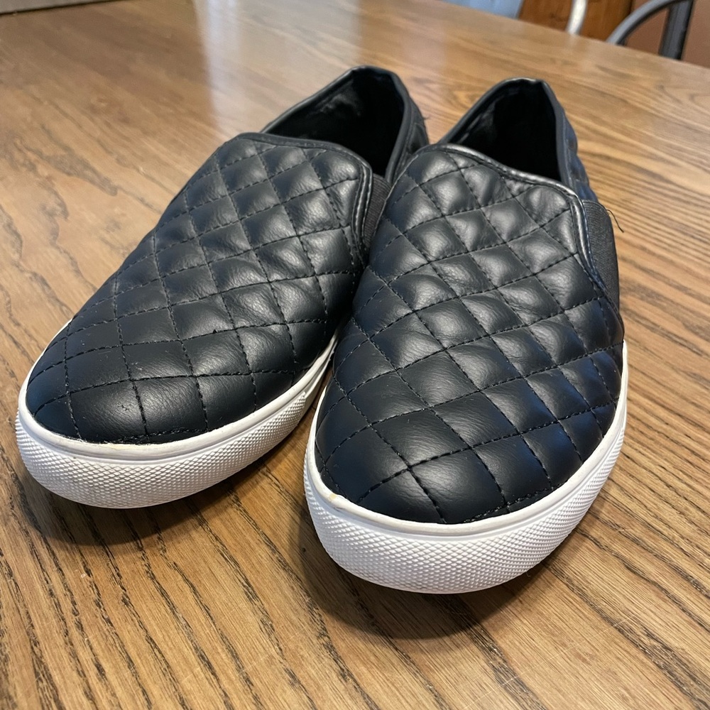 Steve Madden Ecentrcq Black Slipon Women’s Size 10 Shoes
